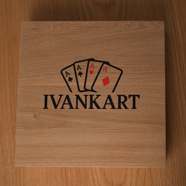 4 Decks Oak Book-Style Case for Playing Cards