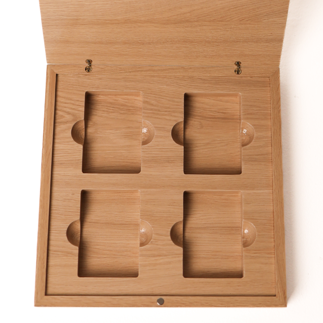 4 Decks Oak Book-Style Case for Playing Cards