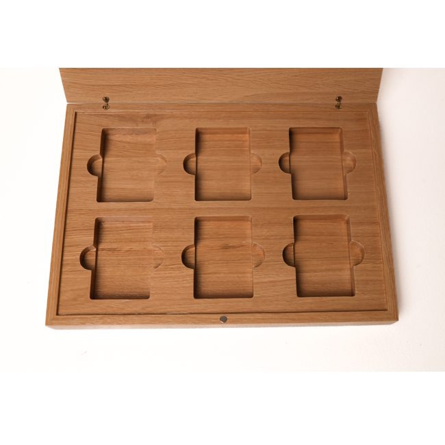 6 Decks Oak Book-Style Case for Playing Cards