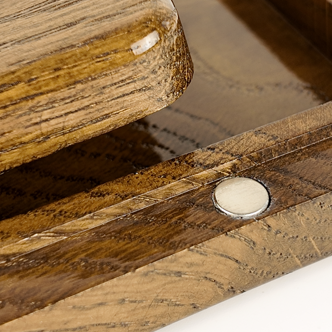 Single Deck Magnetic Lid Oak color Walnut Case for Playing Cards