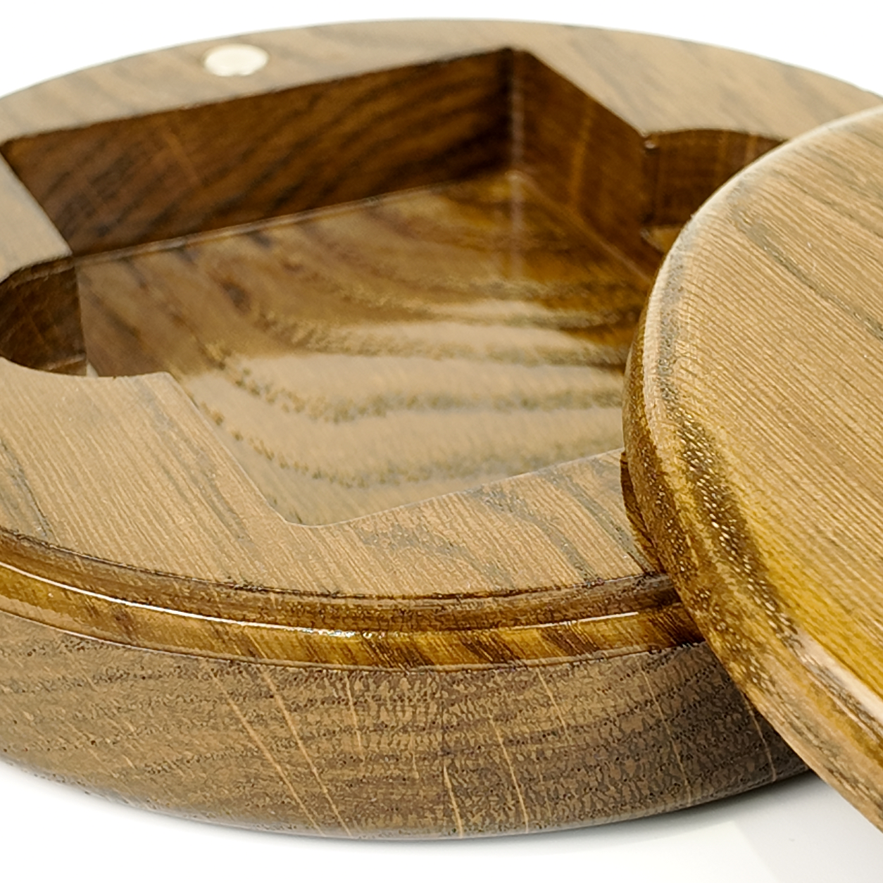 Single Deck Oak Round Case Walnut for Playing Cards
