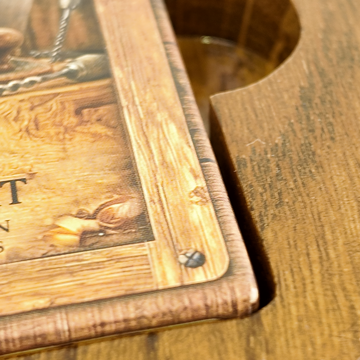 Surveyor Round Collector Set Case Walnut + Wood Deck by Ivankart