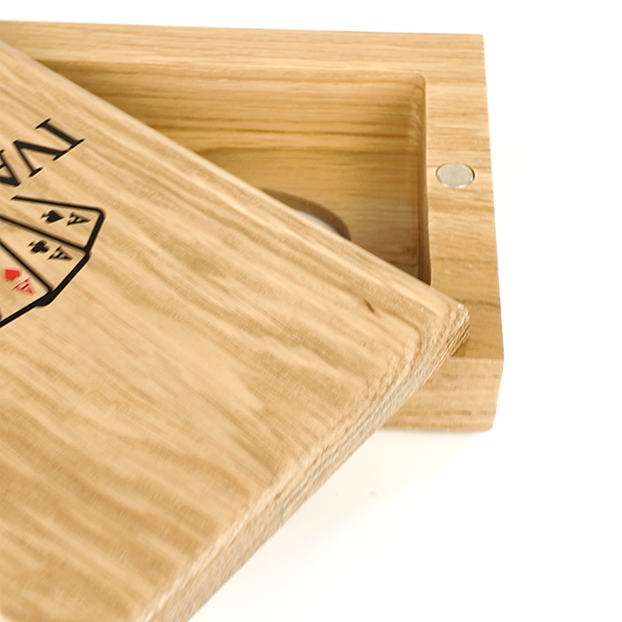 Single Deck Push-Out Oak Case Nordic for Playing Cards