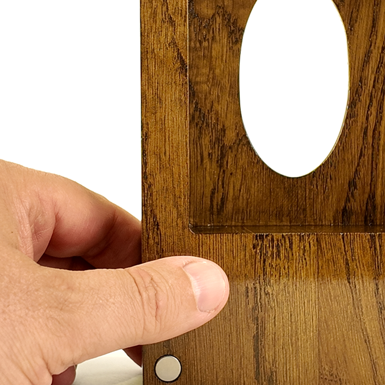 Single Deck Push-Out Oak Case Walnut for Playing Cards