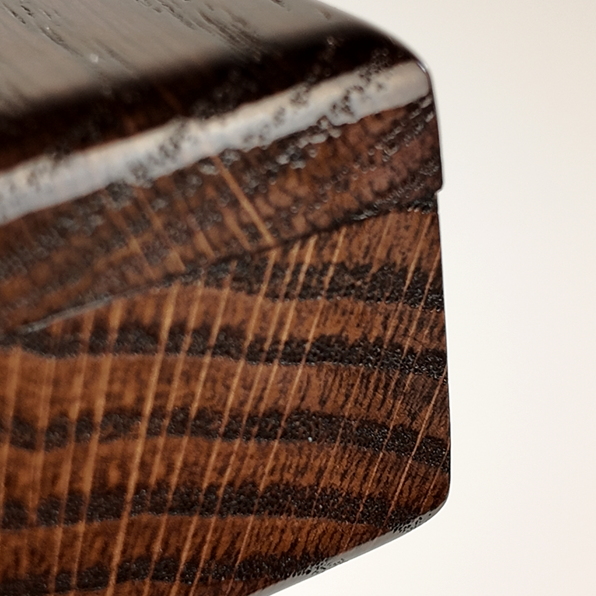 Eikenhouten etui met schuifsysteem voor speelkaarten (één deck)