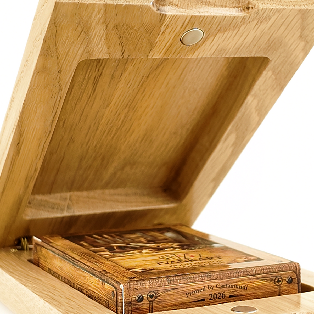 Welder Collector Set Oak Case Nordic + Wood Deck by Ivankart