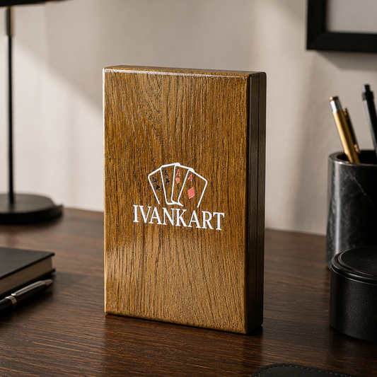Welder Single Deck Vertical Oak Book-Style Case Walnut for Playing Cards