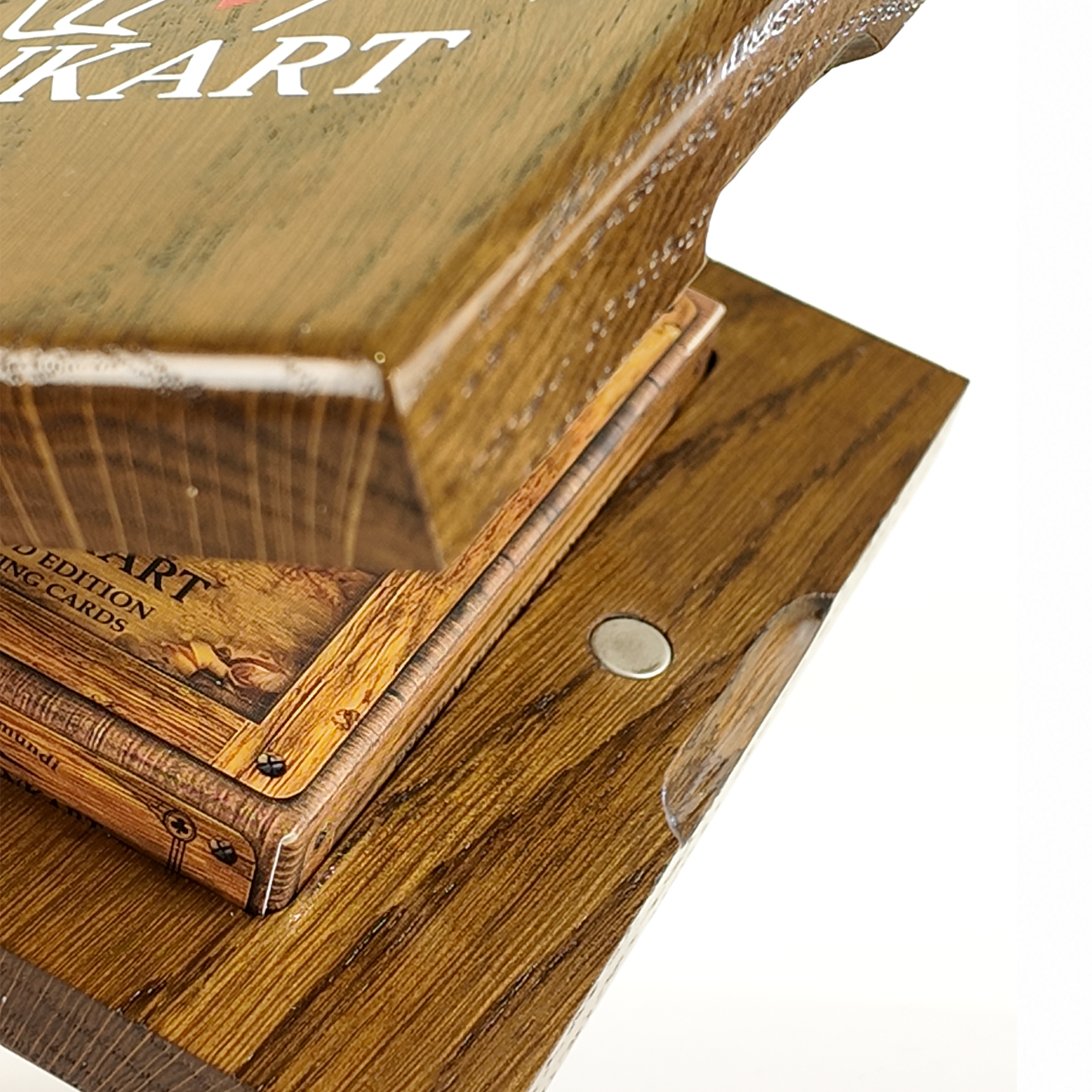 Single Deck Horizontal Oak Book-Style Case Walnut for Playing Cards