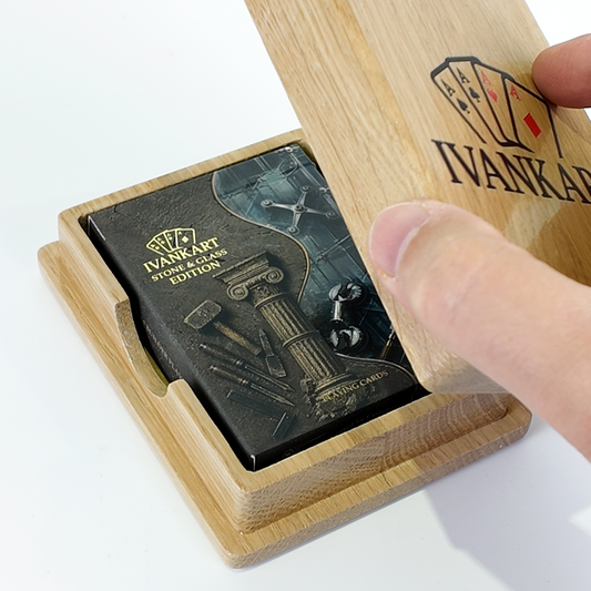 Set Oak Duo Case + 2 Decks Ihrer Wahl