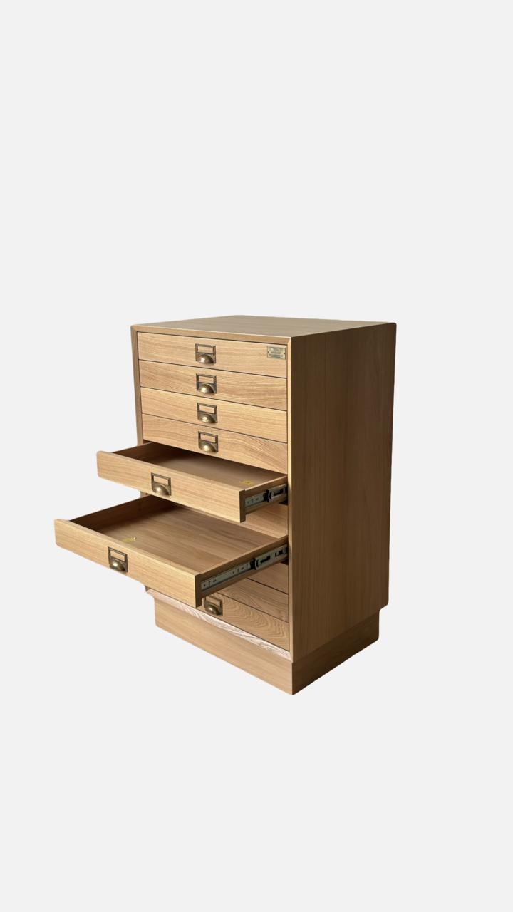 Oak Playing Card Collector Cabinet 98х63х46 cm