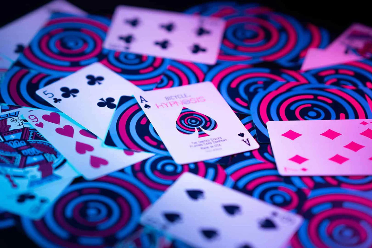 Bicycle Hypnosis V2 Playing Cards